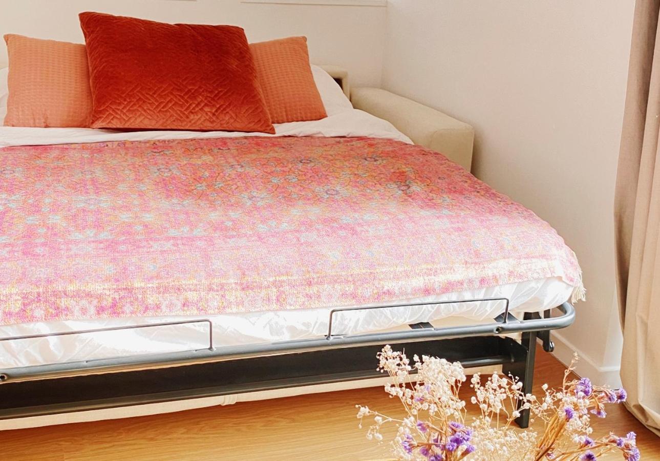 Ferienwohnung Le Boheme ⸱ Stationnement Gratuit ⸱ Fibre Déols Exterior foto