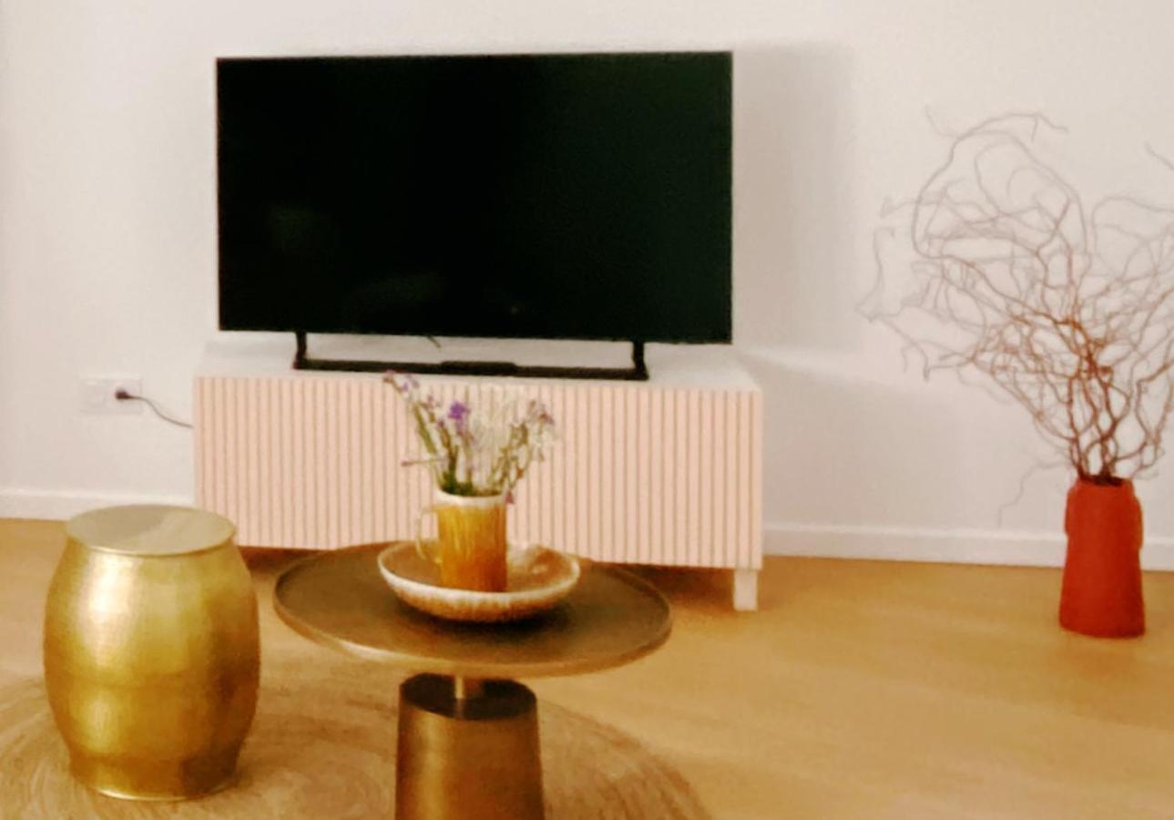 Ferienwohnung Le Boheme ⸱ Stationnement Gratuit ⸱ Fibre Déols Exterior foto