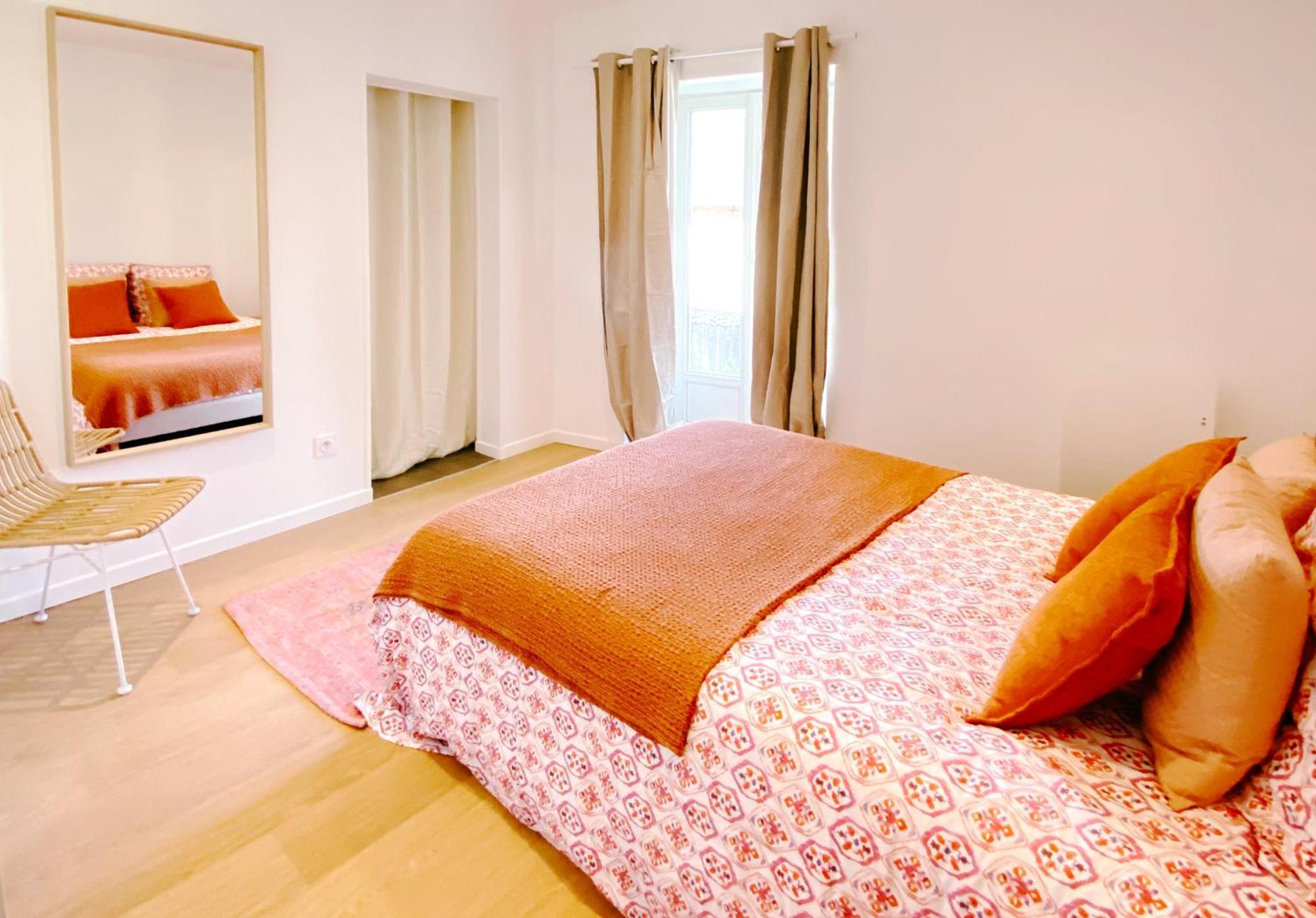 Ferienwohnung Le Boheme ⸱ Stationnement Gratuit ⸱ Fibre Déols Exterior foto